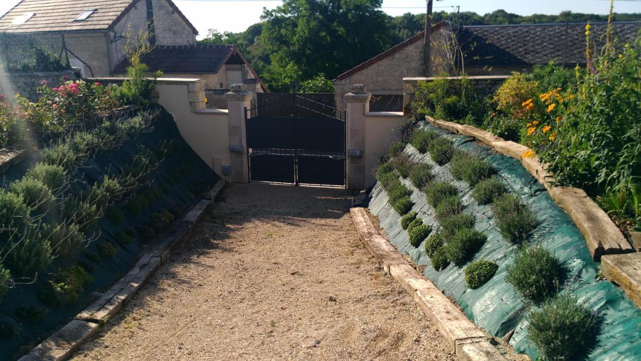 Le Germoir Villa Dommiers Exterior photo